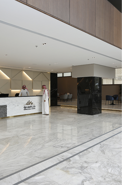 Rectangle 174.jpg (3)